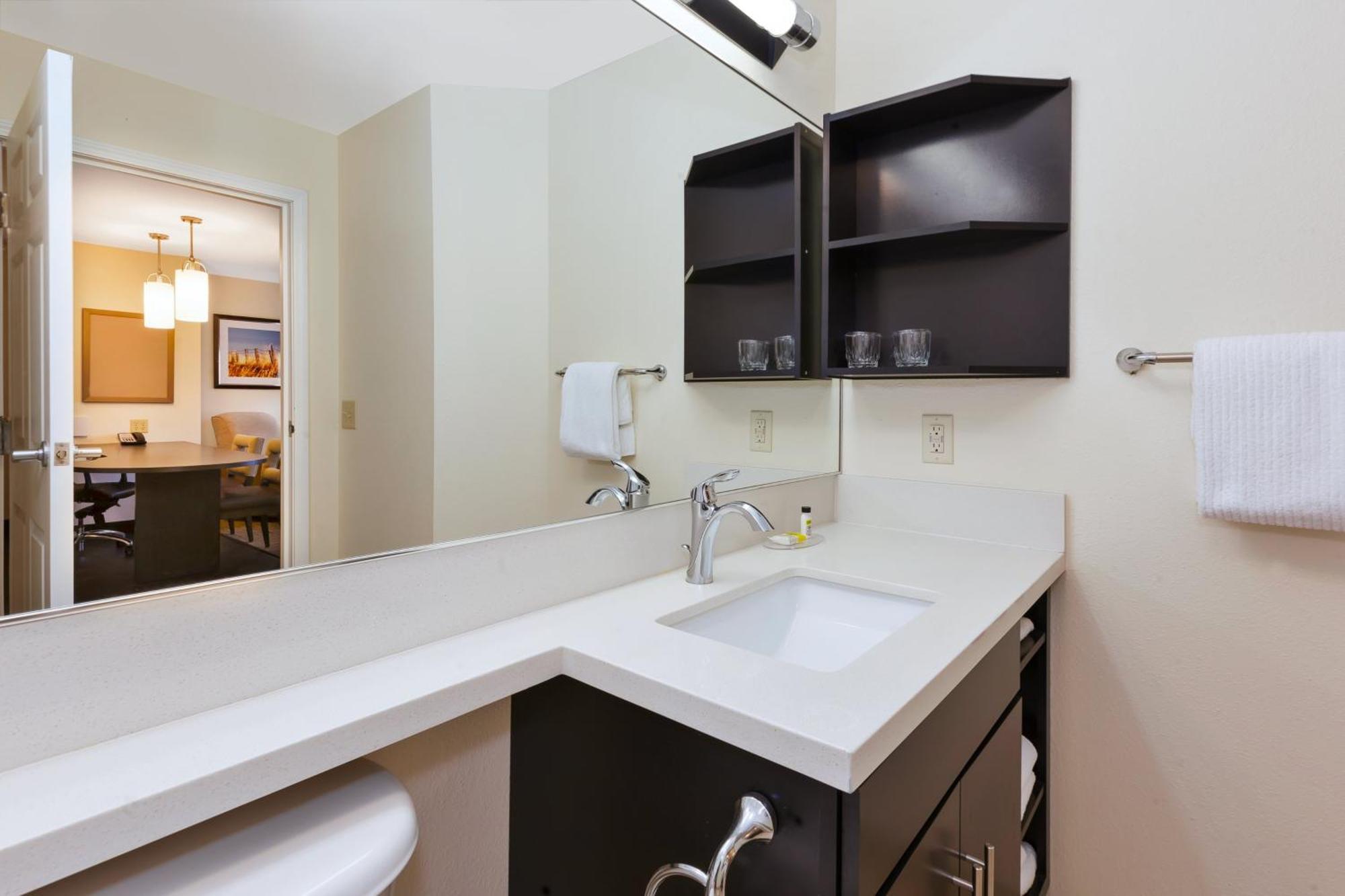 קולומבוס Candlewood Suites Polaris By Ihg מראה חיצוני תמונה