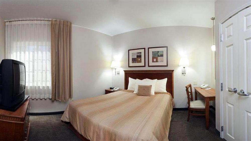 קולומבוס Candlewood Suites Polaris By Ihg מראה חיצוני תמונה